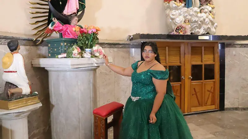 CARMEN (3)